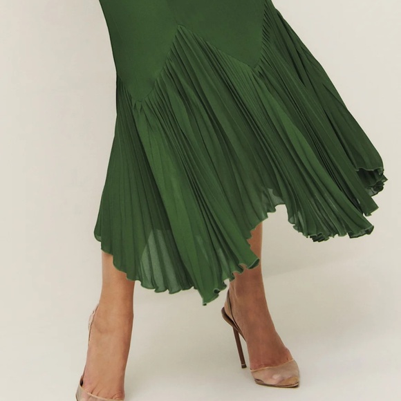 BRAND NEW Reformation Aiko Dress Green - Size 2 - Picture 4 of 11